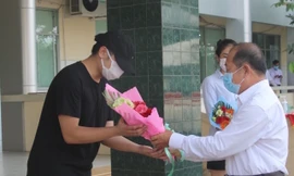 Đồng Tháp: 4 bệnh nhân mắc COVID-19 khỏi bệnh, được ra viện