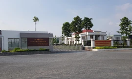 Làm rõ trách nhiệm việc tuyển dụng nhiều trường hợp không đúng quy định