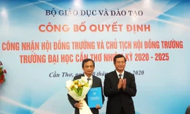 Công bố Quyết định công nhận Hội đồng Trường Đại học Cần Thơ