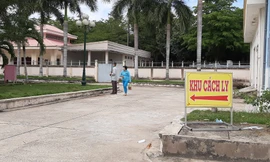 Mẹ bệnh nhân 1440 trải lòng về hành trình vượt biên của con trai 