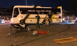 Cần Thơ: Hai bà cháu bị xe đầu kéo cán tử vong	