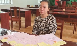 Trần Thị Oanh tại cơ quan công an.