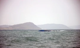 Vị trí phát hiện sà lan gặp nạn.