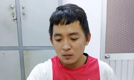 Bắt quả tang y sĩ quay clip nhạy cảm rồi tống tiền nạn nhân