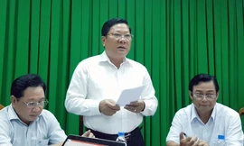 Tỉnh uỷ Sóc Trăng phủ nhận được đại gia Trịnh Sướng tài trợ đi nước ngoài