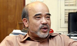 'Gỡ khó cho bất động sản bằng 400 tấn vàng'