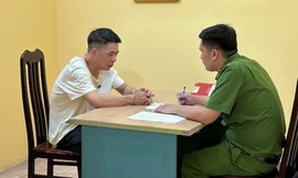 Hà Nội: Chủ tịch xã cùng cấp dưới nhận hối lộ để loạt công trình xây dựng trái phép 