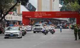 Bảo đảm an toàn giao thông chuỗi sự kiện hướng tới kỷ niệm 80 năm Ngày truyền thống CAND