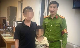 Một học sinh lớp 3 bị lạc trên hành trình đạp xe vào TPHCM xem diễu binh, diễu hành 