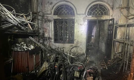 Hà Nội: Cháy nhà trong đêm, một người tử vong