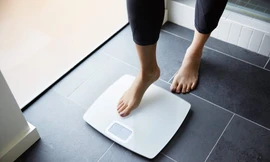 Giảm cân gấp gáp là sập bẫy ngay, số ký ít mà dư mỡ thì cũng bằng thừa!