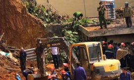 Hiện trường vụ tai nạn thương tâm. Ảnh: Bình Minh.