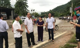 Chính quyền địa phương đã có mặt chỉ đạo hỗ trợ gia đình bị nạn.