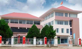 Cán bộ Sở Nội vụ Gia Lai bỏ nhiệm sở vì bị “đòi nợ”