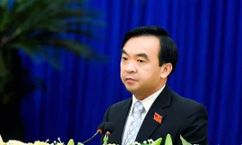 Ông Đặng Phan Chung trong một cuộc họp đầu tháng 7 (ảnh cắt từ Báo Gia Lai)