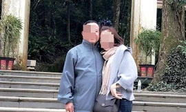 Ông Phạm Minh Xem trong một lần đi du lịch với bà Ph.