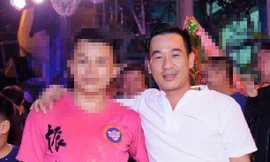 Đối tượng Tiêu Duy Dũng (áo trắng)