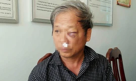 Nhà báo Hoàng Đình Chiểu tại Bệnh viện đa khoa tỉnh Kon Tum