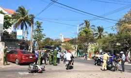 Hiện trường vụ tai nạn liên hoàn ở phường Thống Nhất, TP. Kon Tum đêm 10/3