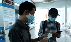 Tính phí trở lại với khách đổi, trả vé tàu hoả