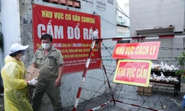 Từ khi dịch COVID-19 bùng phát ở quận Gò Vấp, TPHCM, nhiều khu dân cư với hàng nghìn nhân khẩu bị phong tỏa, cách ly do liên quan đến các ca mắc COVID-19.