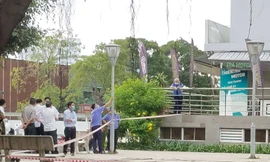 Lực lượng chức năng điều tra vụ việc.