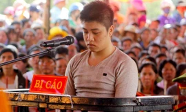 Châu Minh Nhân tại phiên tòa ngày 12/4. Ảnh: Đ.T.