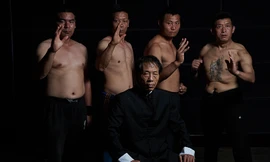 Bàn tay “dị thường” của võ sĩ Thiếu Lâm kung fu