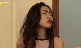 Con dâu tai quái bị soi môi bơm trong tập 32 Sống chung với mẹ chồng