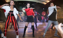 Angela Phương Trinh bất ngờ khoe vũ đạo nóng bỏng