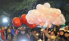 Những hiểm họa khôn lường từ việc sử dụng bóng bay bơm hydro.