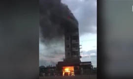 Cháy khách sạn ở Bình Thuận, du khách nhảy lầu