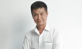 Đạo diễn Lê Hoàng tái xuất làng điện ảnh sau 8 năm vắng bóng.