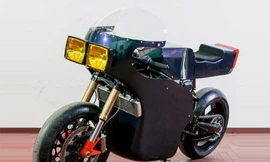 Soi 'cú đêm' cực ngầu Ducati 750 F1