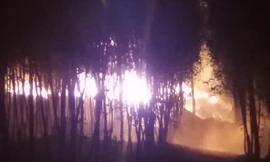 Đám cháy lớn tại cơ sở tái chế dầu.