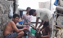 Nhà ai cũng cố sắm máy phát điện