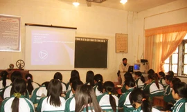 Tiền trảm, hậu tấu