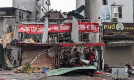 Vụ cháy nổ kinh hoàng ở tiệm sửa chữa xe máy: Nạn nhân khai do nổ khí gas khi ăn lẩu?