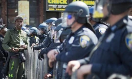 Tổng thống Obama chỉ trích cảnh sát Mỹ