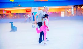 Trao học bổng tìm kiếm tài năng sân băng Vinpearl Land Ice Rink 2015