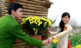 Học viên cảnh sát 'bừng sáng' ở vườn thượng uyển