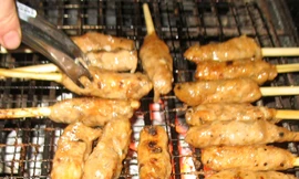 Nem lụi và nem chua Huế