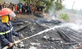 Căn nhà sàn bị thiêu rụi hoàn toàn