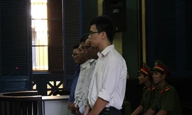 Các bị cáo tại tòa.