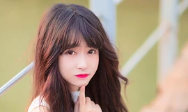 Thiếu nữ có đôi mắt buồn hút 60.000 người theo dõi trên mạng