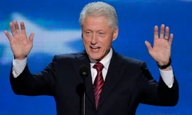 Bill Clinton bị nghi vi phạm luật bầu cử
