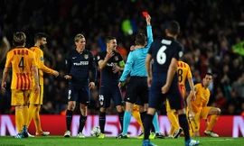 Torres chính là tội đồ khiến Atletico thua Barcelona 1-2 tại Nou Camp