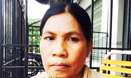 Bà Lý Thị Út trong buổi tiếp xúc với báo chí.