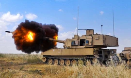 Pháo tự hành M109 Paladin của Mỹ khai hỏa. Ảnh: Wikimedia
