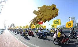 Cổ động viên xứ Nghệ 'đại náo' Đà Nẵng